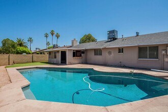 3236 S Kenwood Ln in Tempe, AZ - Building Photo - Building Photo