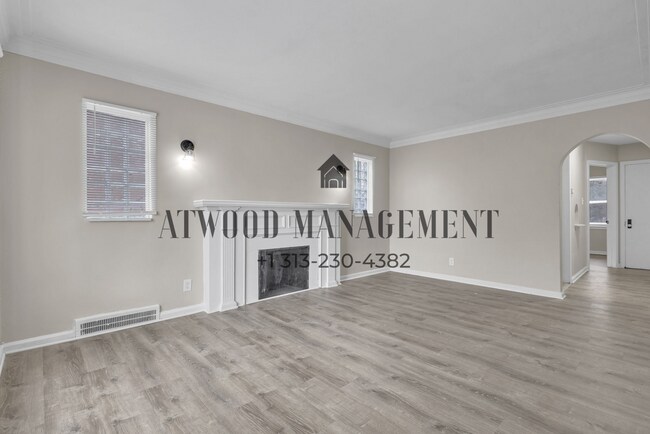 This beautifully updated 3-bedroom, 1-bath single-family home is ready for move-in!, Unit 06101 in Detroit, MI - Foto de edificio - Building Photo