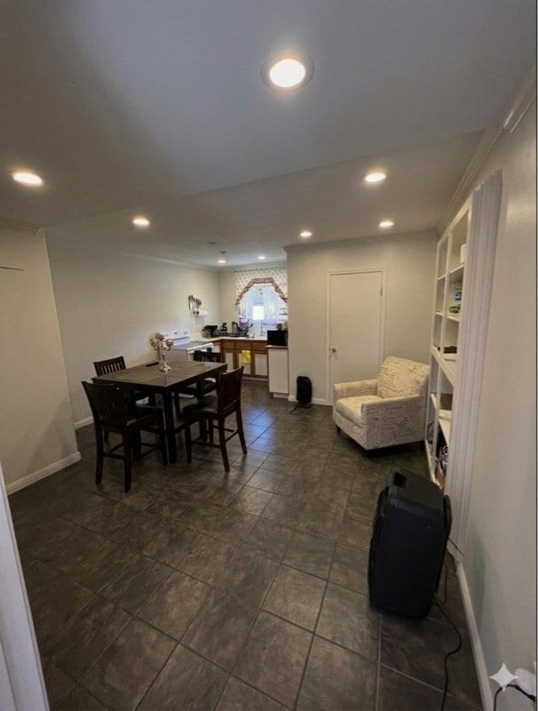 property at 2500 Fallon Rd