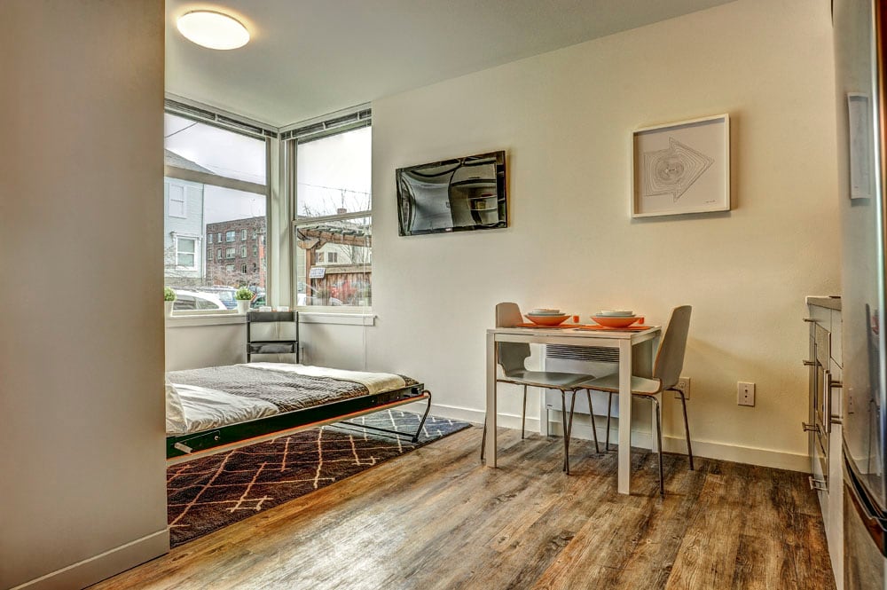 Jupiter Apartments in Seattle, WA - Foto de edificio