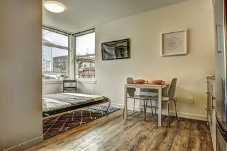 Jupiter Apartments in Seattle, WA - Building Photo - Building Photo