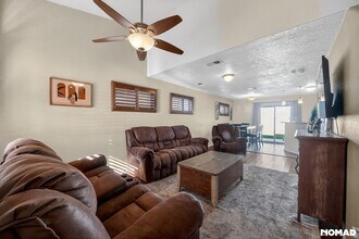 6257 Azaleas Rd NW in Albuquerque, NM - Foto de edificio - Building Photo