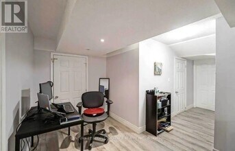 57 Aldersgate Dr in Brampton, ON - Building Photo - Building Photo