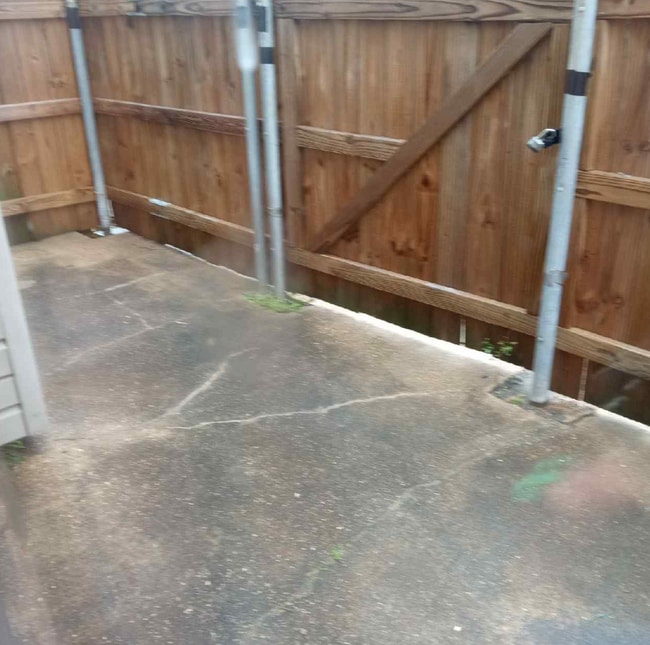 property at 60 W Elmwood Dr