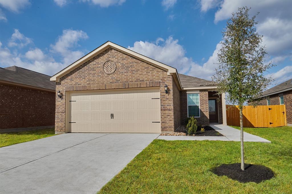 472 Lone Rider Dr in Katy, TX - Building Photo