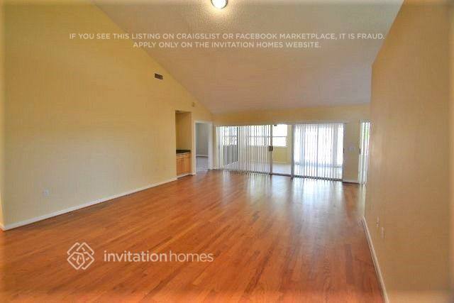2291 Saratoga Ln in West Palm Beach, FL - Building Photo - Building Photo