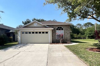 316 Krider Rd in Sanford, FL - Foto de edificio - Building Photo