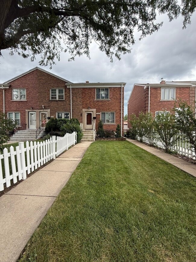 property at 6415 S Lorel Ave
