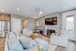 1703 Paget Rd in Kill Devil Hills, NC - Building Photo