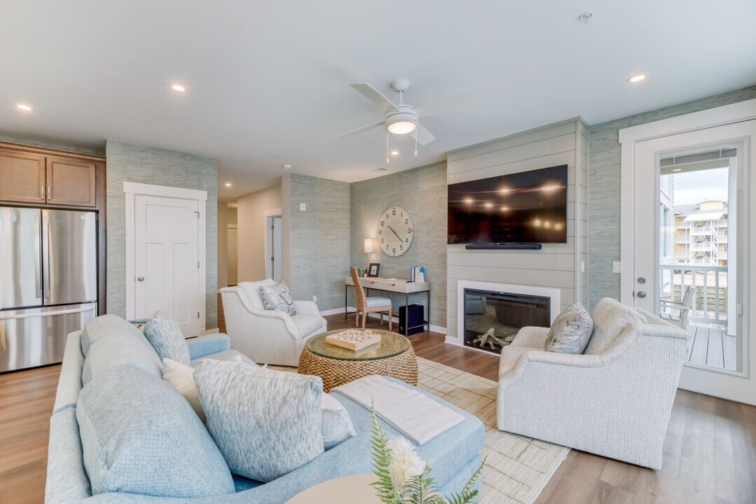 1703 Paget Rd in Kill Devil Hills, NC - Building Photo