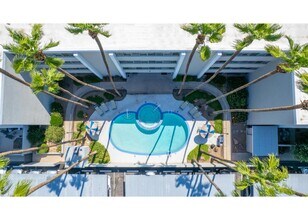 The Van Buren in Tucson, AZ - Foto de edificio - Building Photo