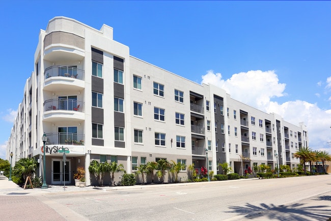 Cityside I in Sarasota, FL - Building Photo - Building Photo