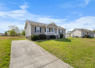 2898 Rome Ln in Clarksville, TN - Building Photo - Building Photo