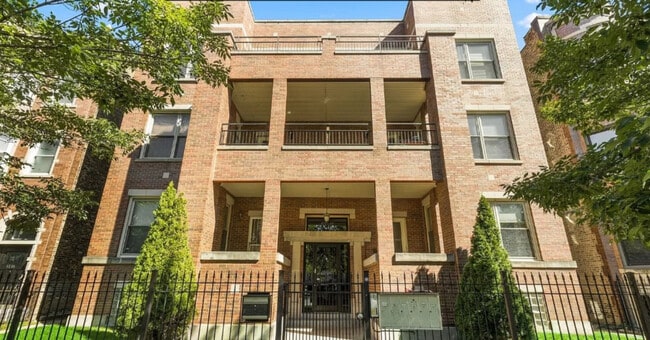 property at 5739 S Michigan Ave