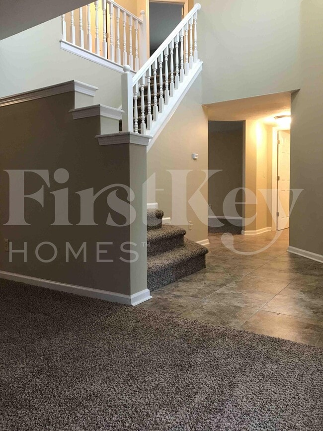 5851 Tybalt Ln in Indianapolis, IN - Building Photo - Building Photo