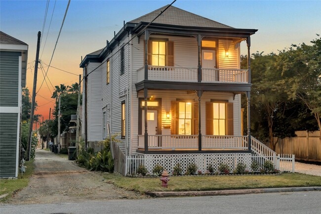 property at 614 11th St