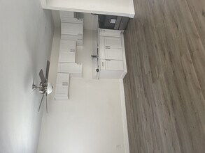 6346-8 Malabar St in Huntington Park, CA - Building Photo - Building Photo