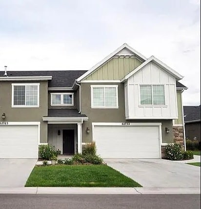 property at 12733 Park Run Ct