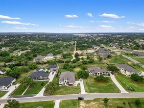 108 Sierra Mosca Trl in Liberty Hill, TX - Building Photo - Building Photo