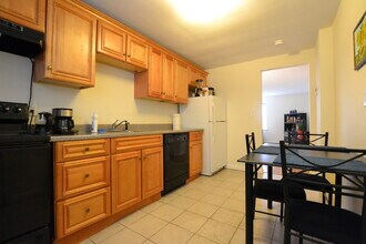 71 Colborne Rd, Unit 2 in Boston, MA - Building Photo - Building Photo