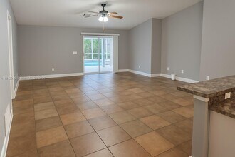 2001 NE 14th St in Cape Coral, FL - Building Photo - Building Photo