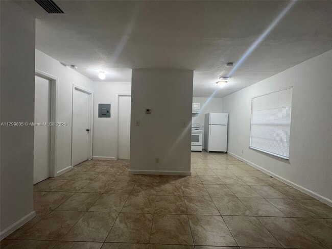 property at 921 NW 2nd Ave