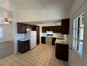 3736 N Roosevelt St in Kingman, AZ - Building Photo - Building Photo