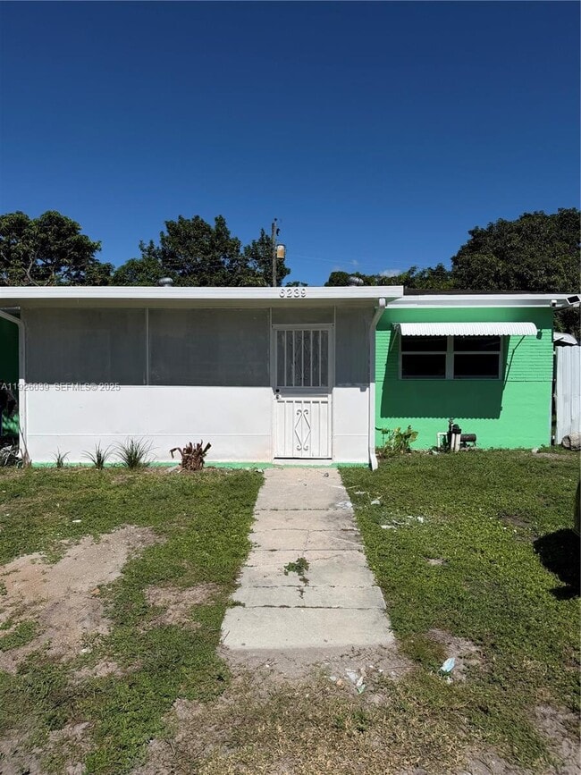 property at 6239 Grant Ct