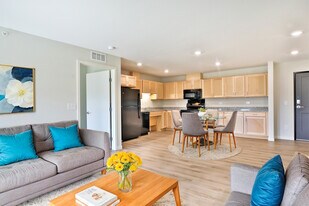 Enclave Outlook Apartments in Rockford, MN - Building Photo