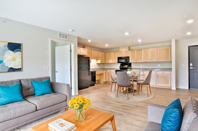 Enclave Outlook Apartments