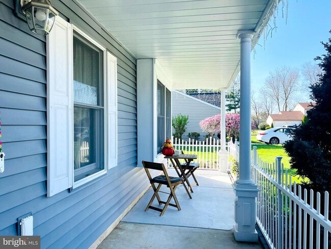 property at 4 Millbank Ct