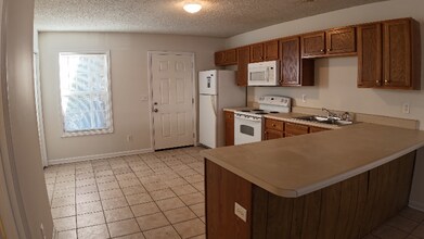 221A Springfield Cir in Easley, SC - Building Photo - Building Photo