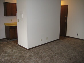 Key Broadway Apartments in Winona, MN - Building Photo - Building Photo