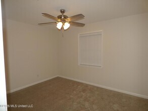238 Westview Cir in Mccomb, MS - Foto de edificio - Building Photo