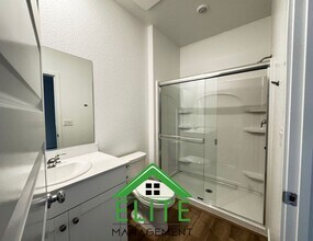12589 Ironbow Wy in Rancho Cordova, CA - Building Photo - Building Photo