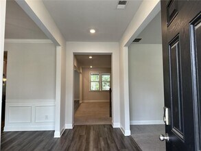 3380 Deaton Trail in Buford, GA - Building Photo - Building Photo