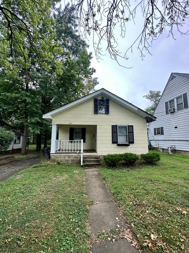 property at 1513 Elizabeth St