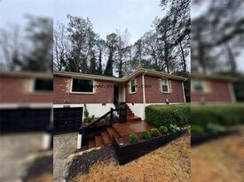 1853 Boulderview Dr SE in Atlanta, GA - Building Photo
