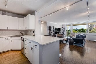 3883 Turtle Creek Blvd in Dallas, TX - Building Photo - Building Photo