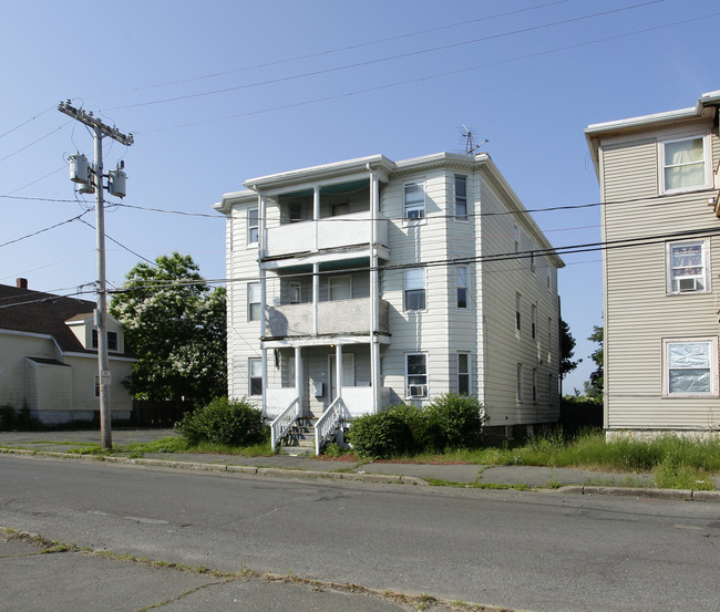 30 Cooper St in Lynn, MA - Foto de edificio - Building Photo
