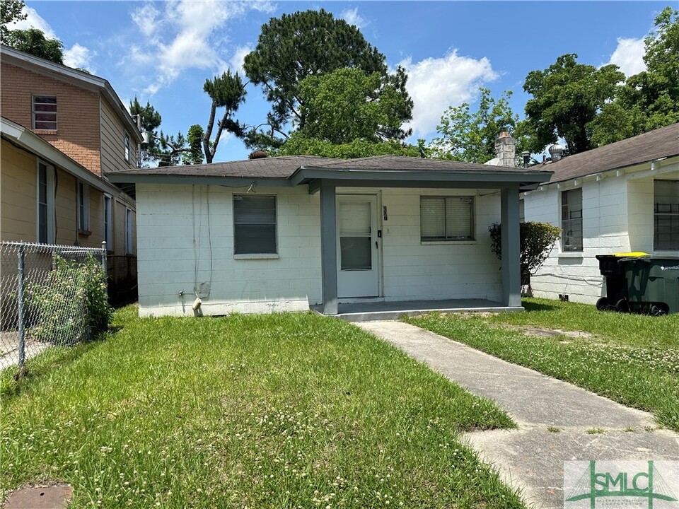 207 Brittany St in Savannah, GA - Building Photo