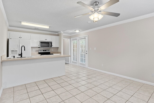 2023 Summer Valley Way in Augusta, GA - Foto de edificio - Building Photo