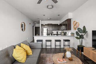 8510 Westfield Blvd in Indianapolis, IN - Building Photo - Building Photo