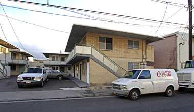 1628 Kahai St in Honolulu, HI - Building Photo - Building Photo