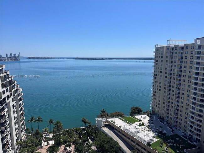 property at 520 Brickell Key Dr