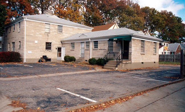 2823 Preston Hwy in Louisville, KY - Building Photo - Building Photo