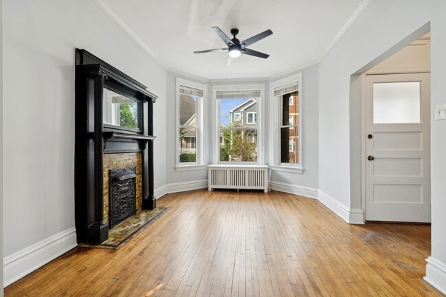 3655 N Hermitage Ave in Chicago, IL - Building Photo - Building Photo
