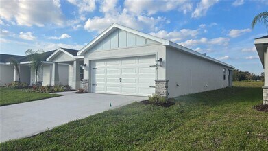 747 Cypress Creek Run in St. Cloud, FL - Building Photo - Building Photo