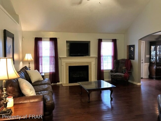 5918 Lillytrotter Dr in Hope Mills, NC - Building Photo - Building Photo
