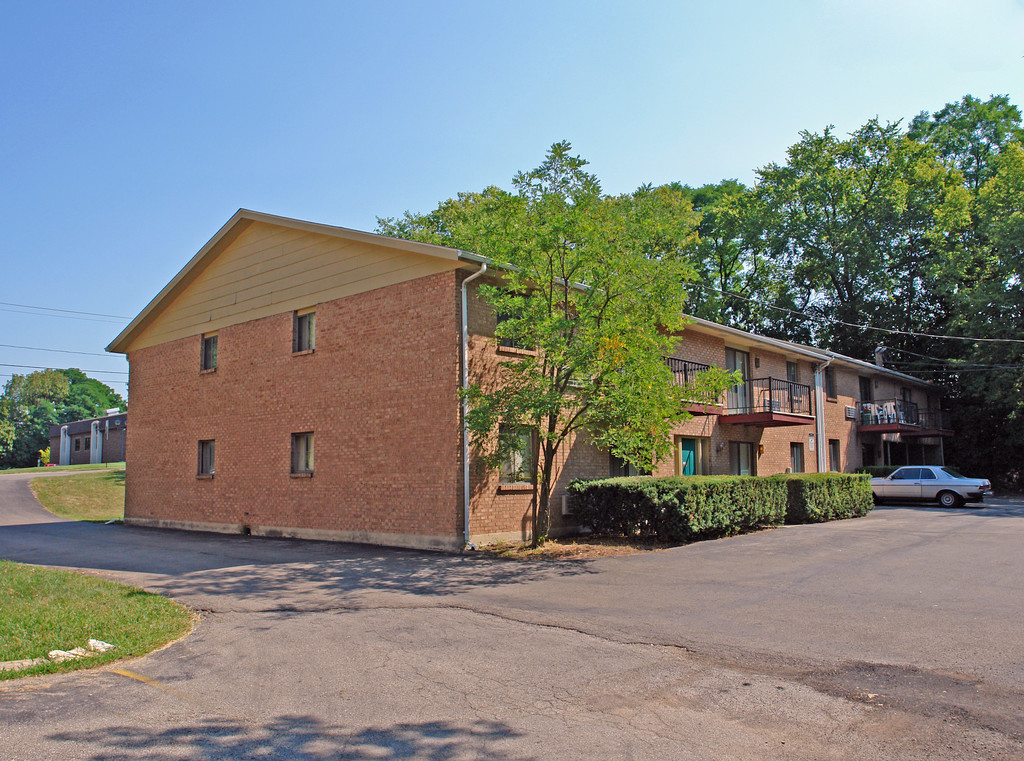 1216 E Dorothy Ln Apartments Kettering, OH Apartments For Rent